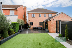 Photo 23- click for photo gallery